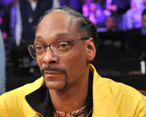 Snoop Dogg's Biography, Net Worth & Investments