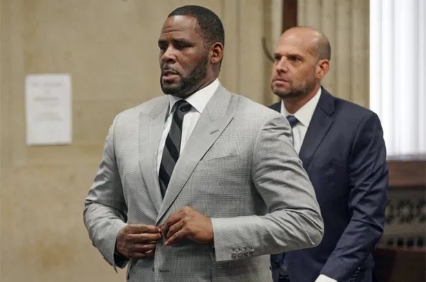 R. Kelly Narrowly Escaped a Stab During Prison Attack