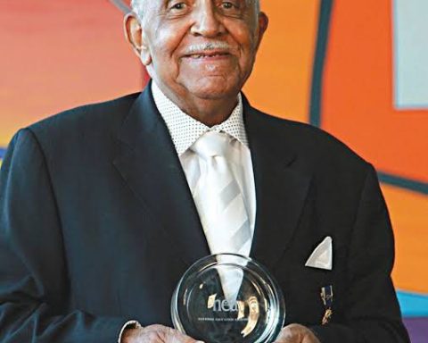 'Rest in Power' Rev. Joseph Lowery, as civil rights movement legend dies at 98