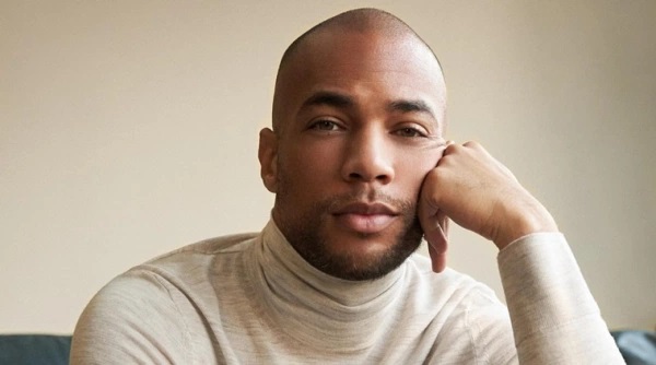 Kendrick Sampson was hit by rubber bullets