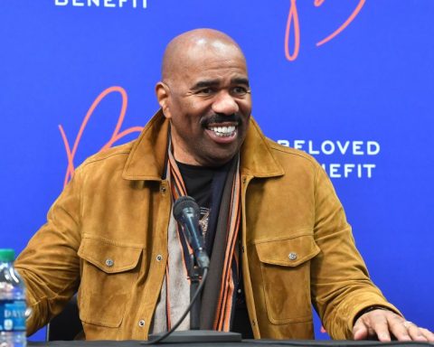 Steve Harvey Biography, Net Worth & Investments